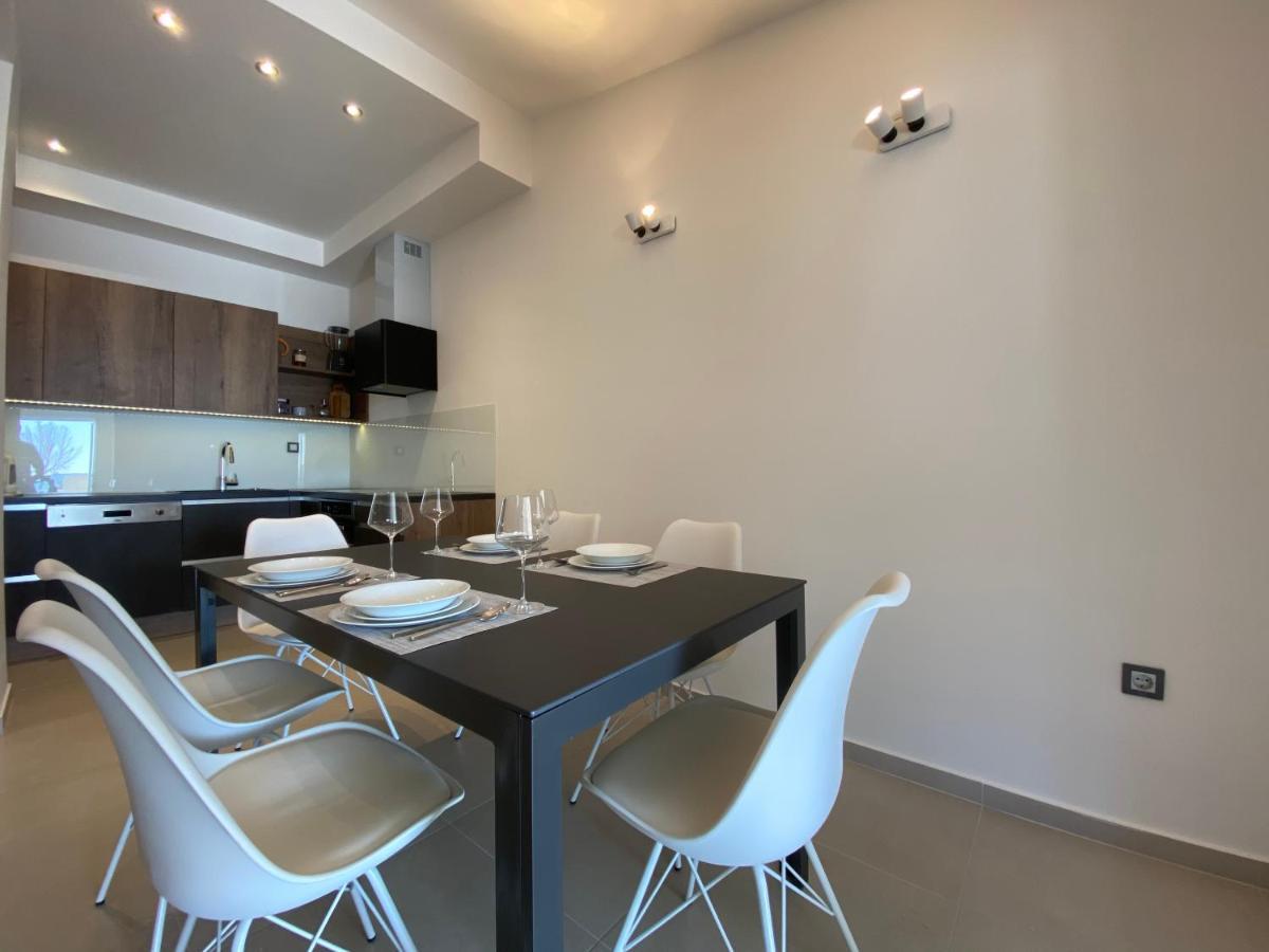 Holiday House Laura Vir Ngoại thất bức ảnh