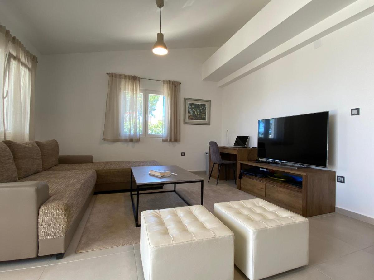 Holiday House Laura Vir Ngoại thất bức ảnh